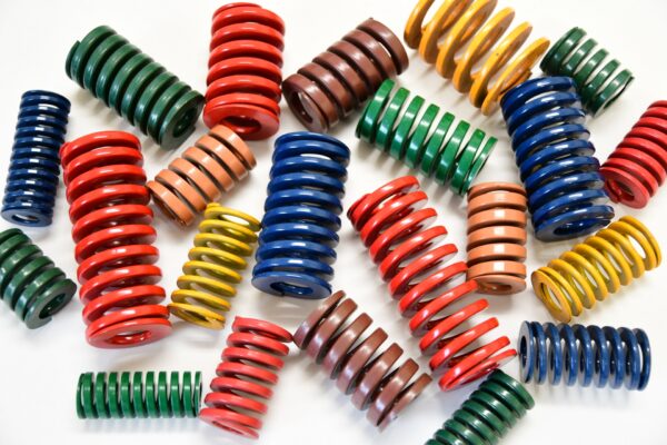 バネ・スプリング